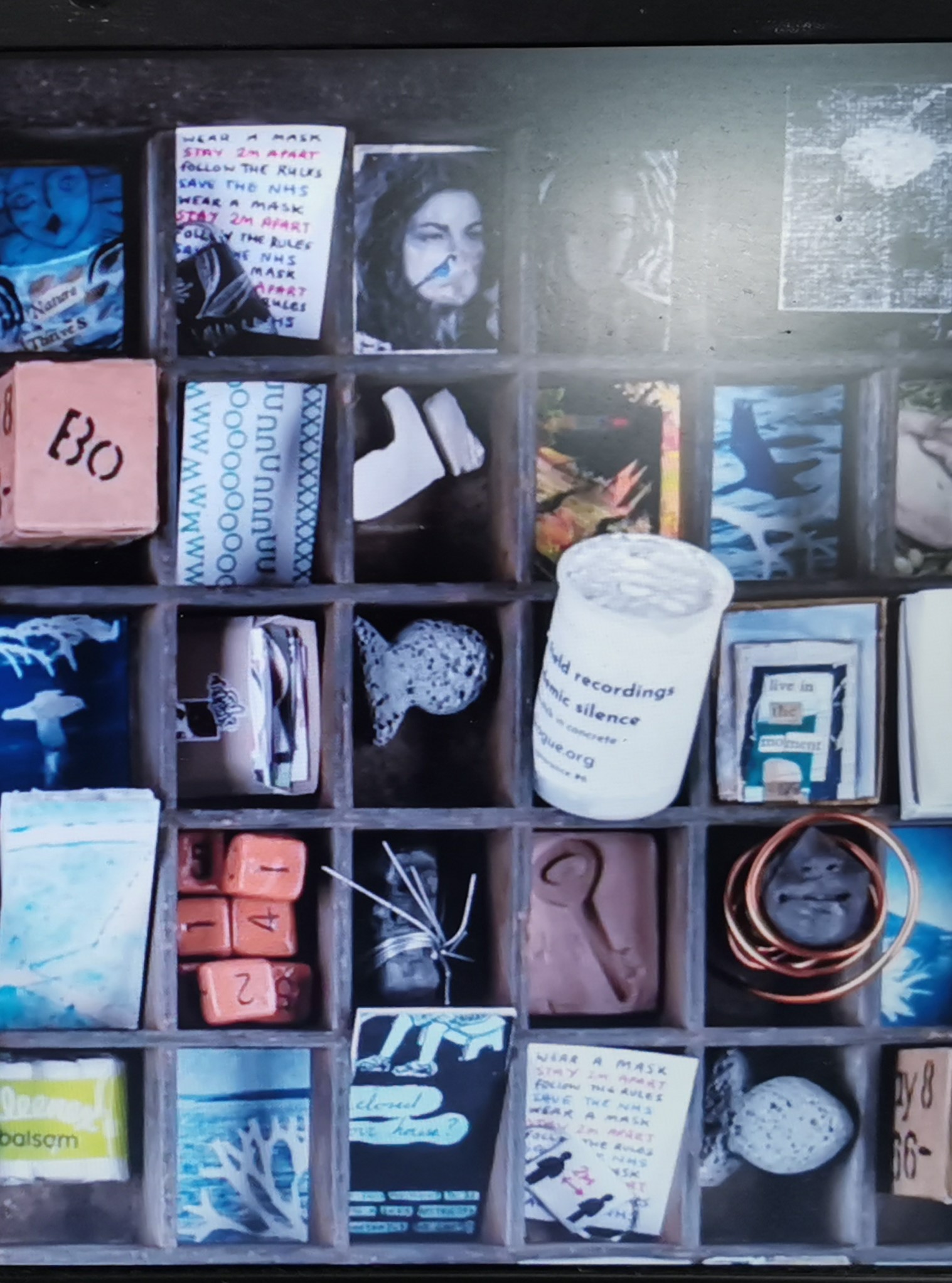 restrictionexhibition_live